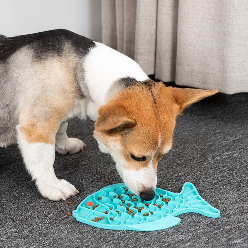 Lick Mat a Forma di Pesce per Cani e Gatti – Slow Feeder Silicone PAWSOME